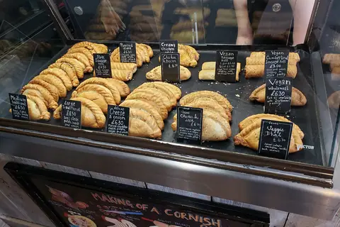 Dunvegan Bakery and Coffee Shop photo 4